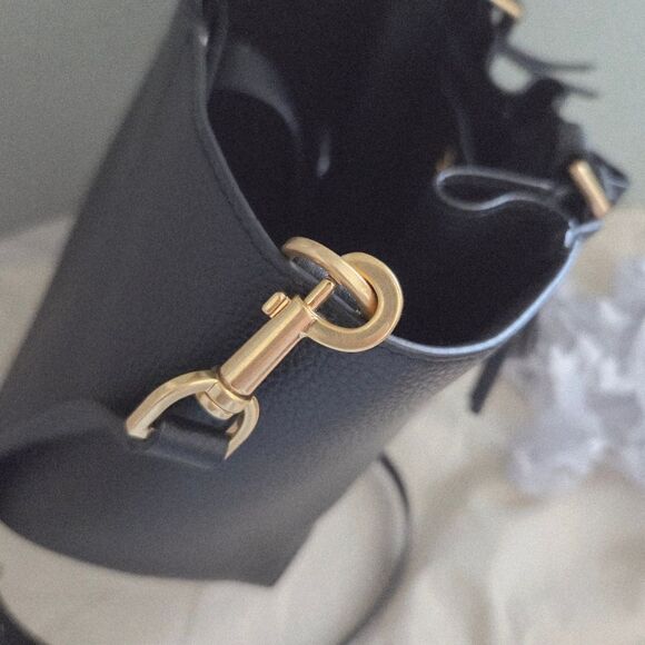 Tory Burch McGraw Dragonfly Tote/ Crossbody Bag BLACK/GOLD - Picture 4 of 8